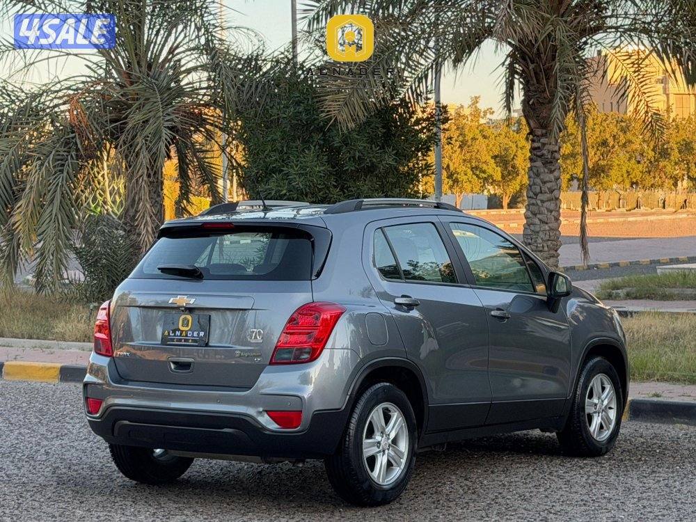 للبيع شيفروليه TRAX LT موديل 2020 وارد الغانم3