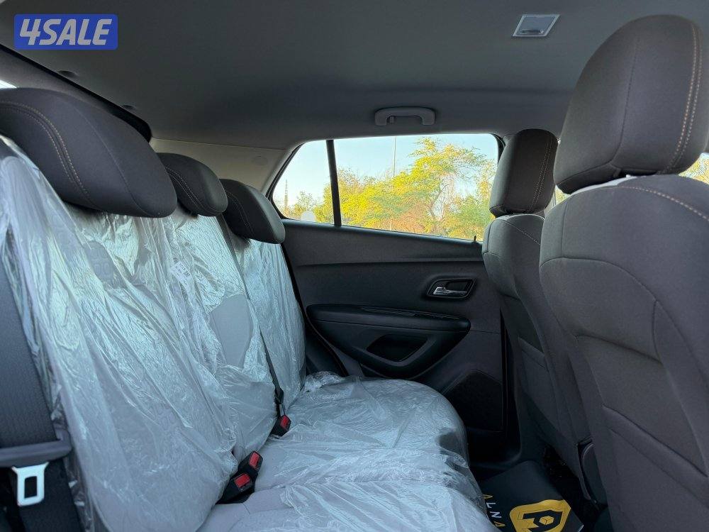 للبيع شيفروليه TRAX LT موديل 2020 وارد الغانم12