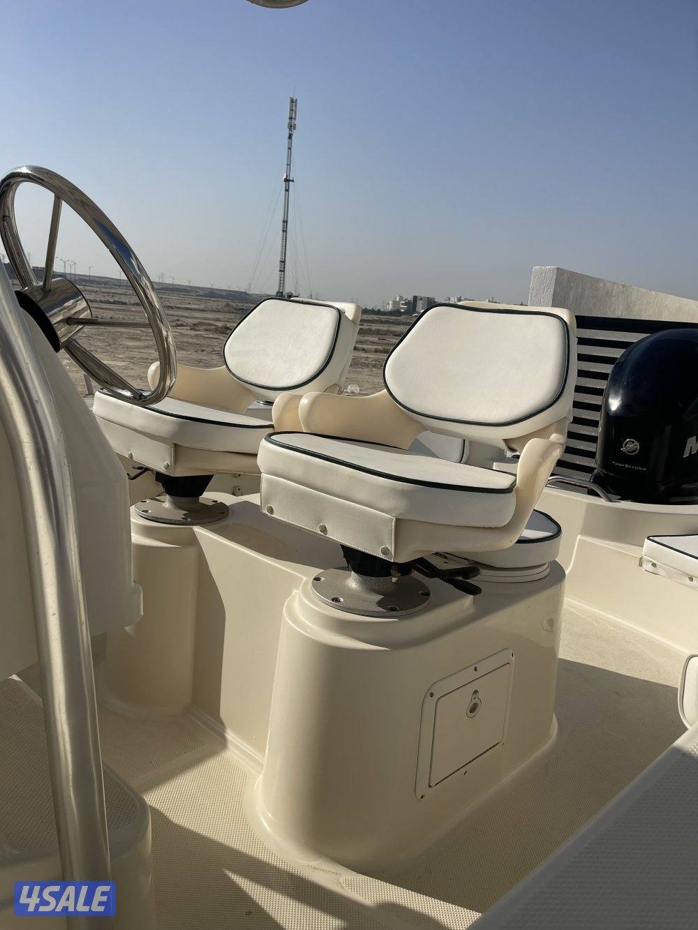 Bayliner Trophy بحالة الوكالة7