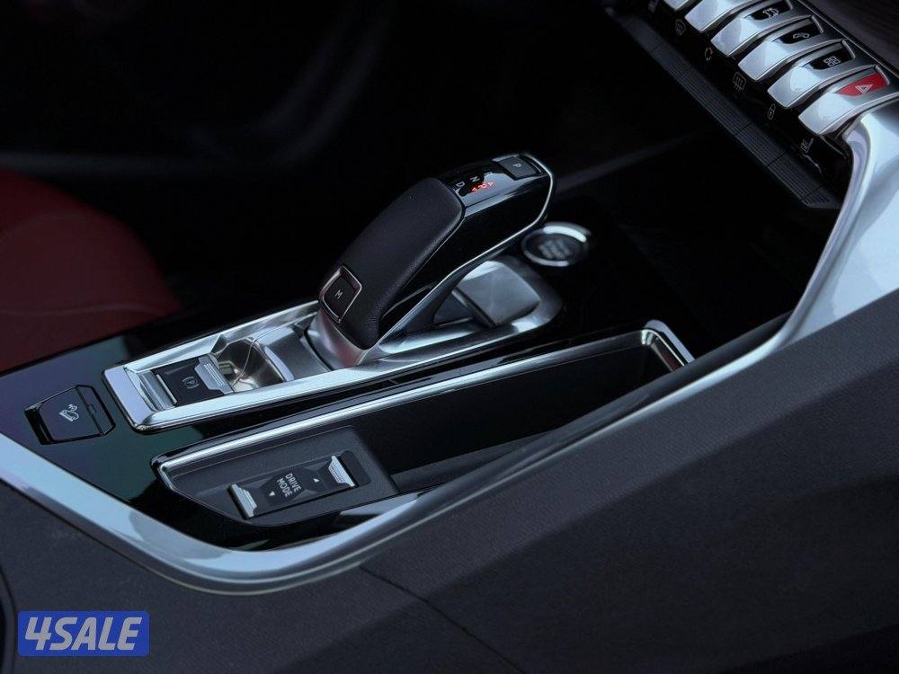 للبيع بيجو 3008 GT موديل 202311