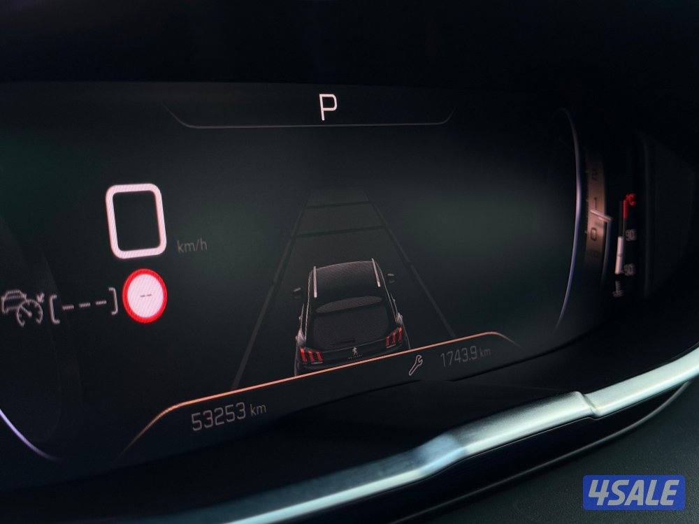 للبيع بيجو 3008 GT موديل 202310