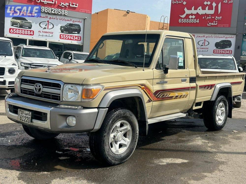 تويوتا لاند كروزر شاص LX .V6 موديل 2021 ماشى 357.000 k.m وارد الساير0