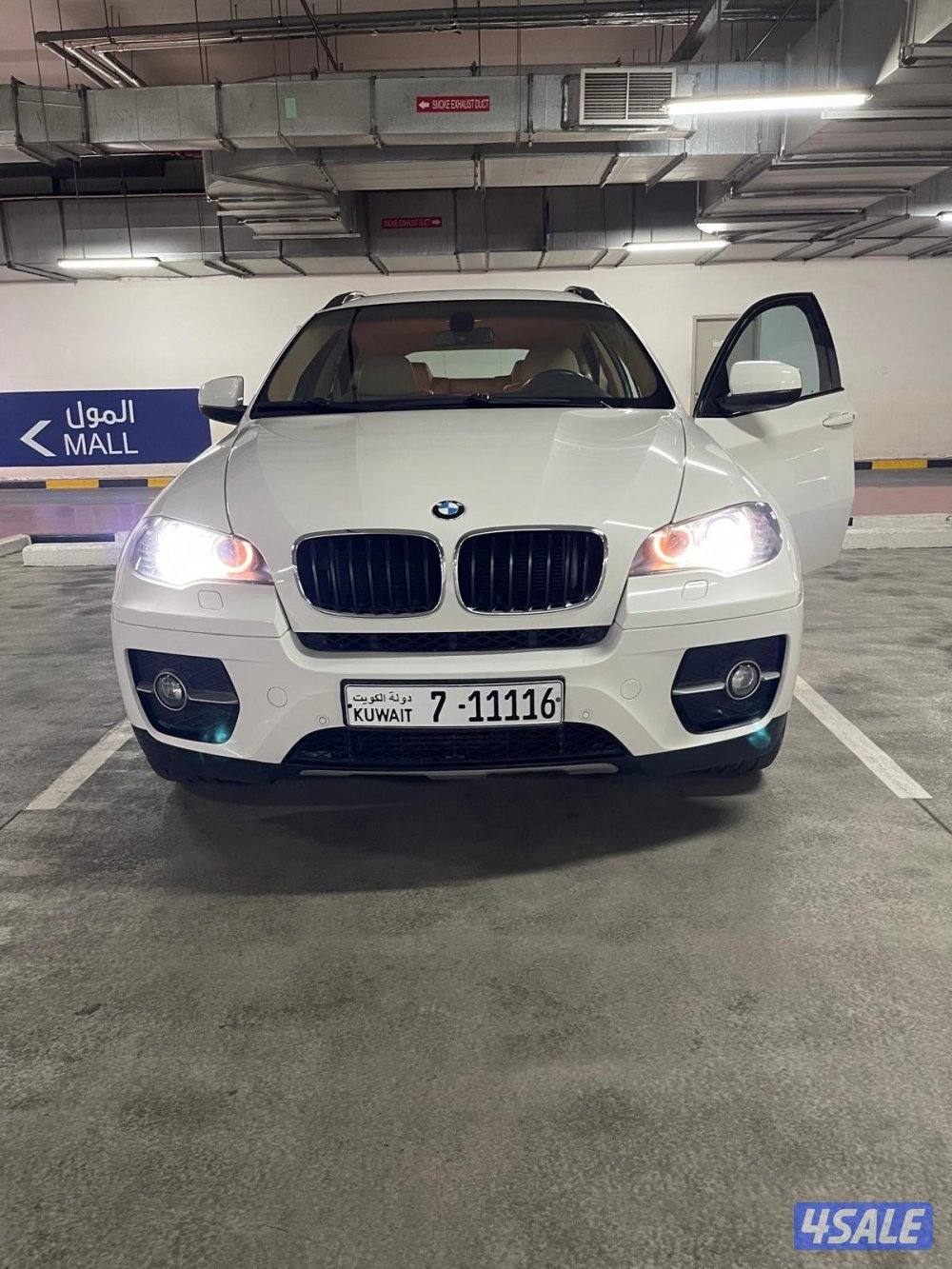 BMW X6 2010 - lightly used/ super clean0