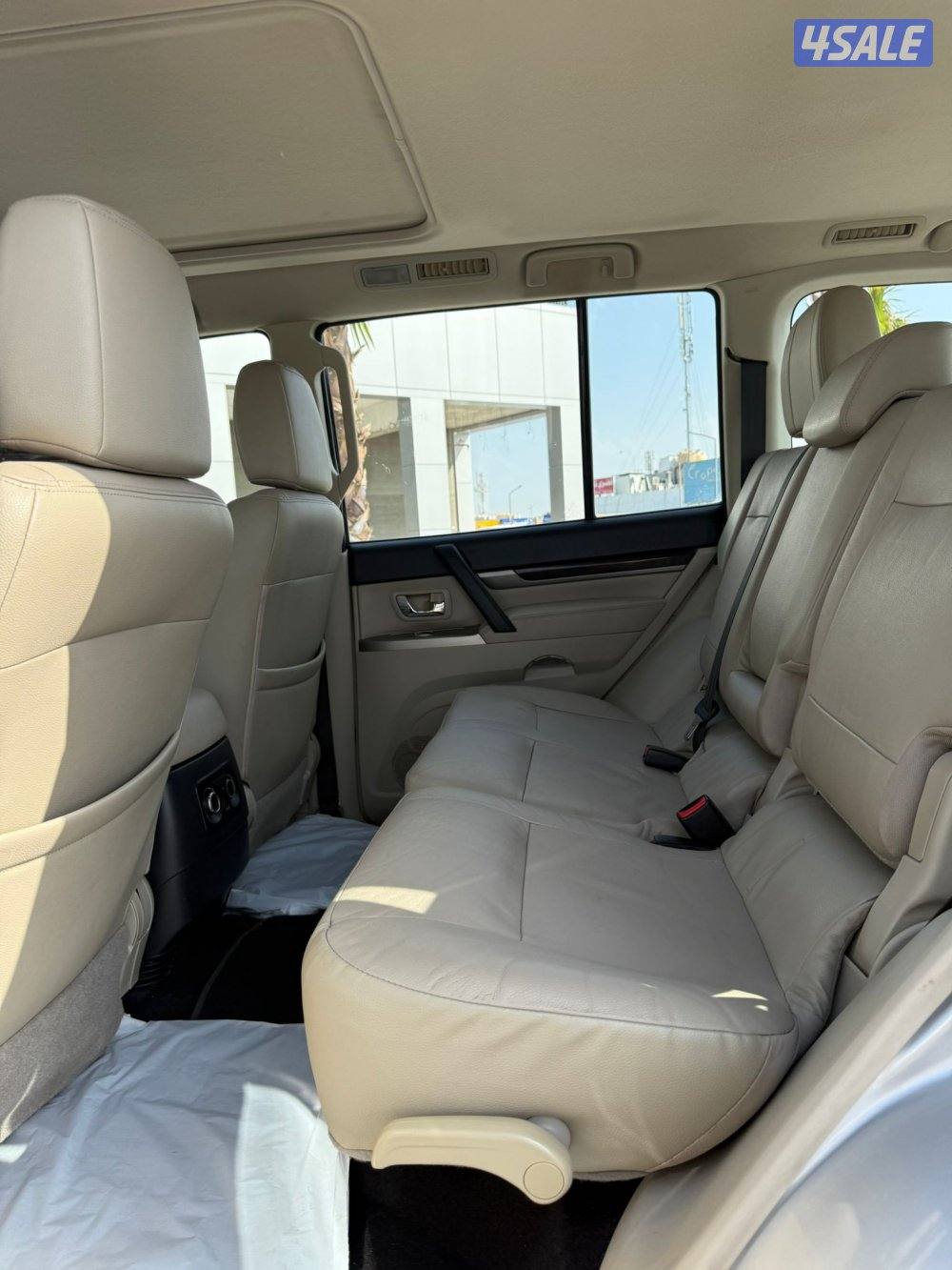 النشاما لبيع وشراء السيارات باجيرو5