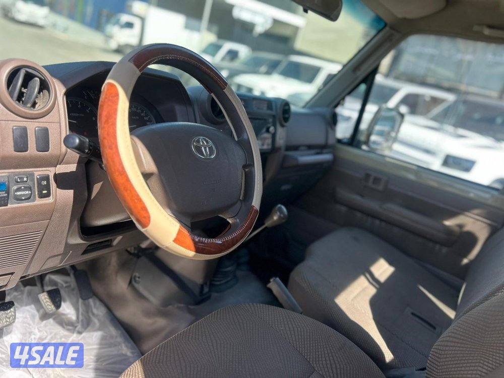 لاند كروزر شاص LX .V6 موديل 2012 ماشى 465.000 k.m وارد الساير .6