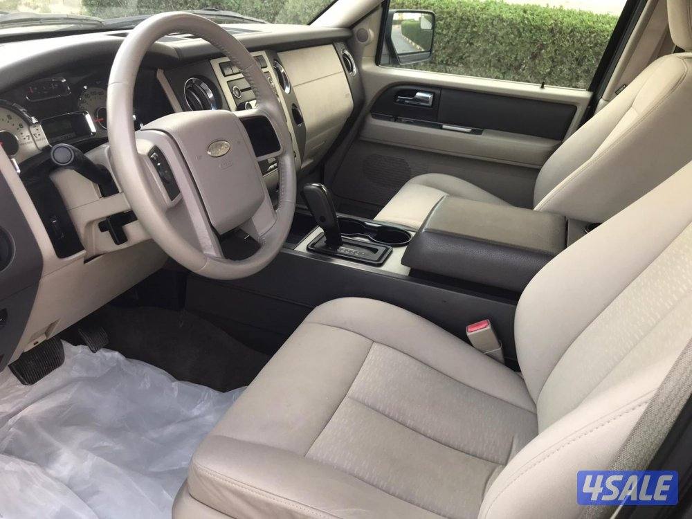 جيب فورد اكسبدشن مديل 2013 لون رمادي5