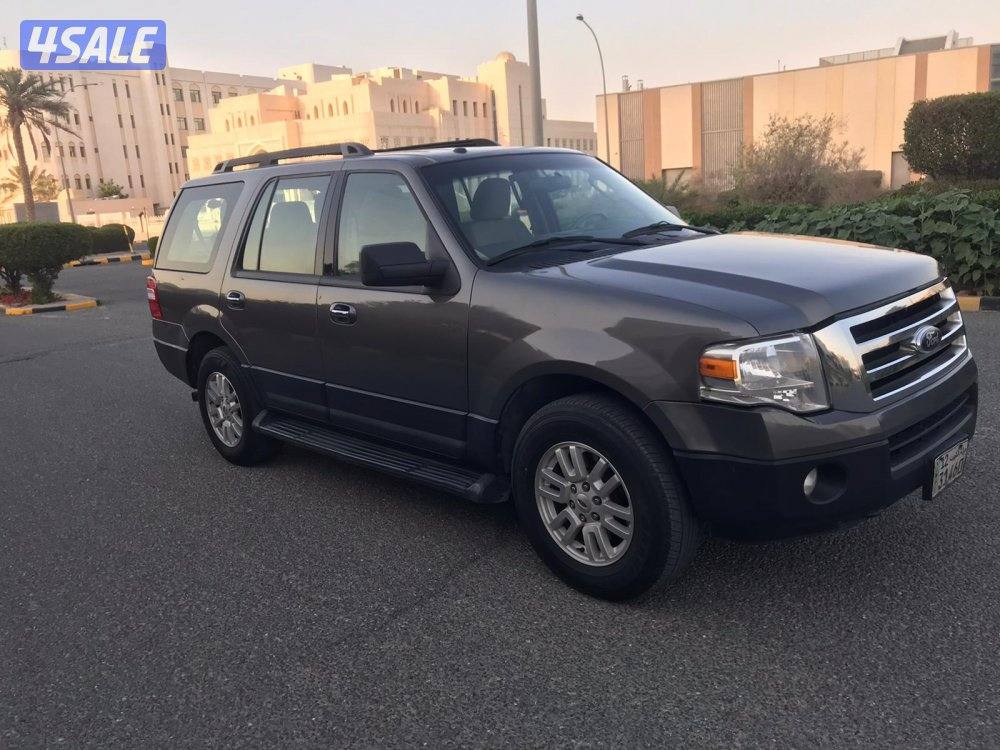 جيب فورد اكسبدشن مديل 2013 لون رمادي9