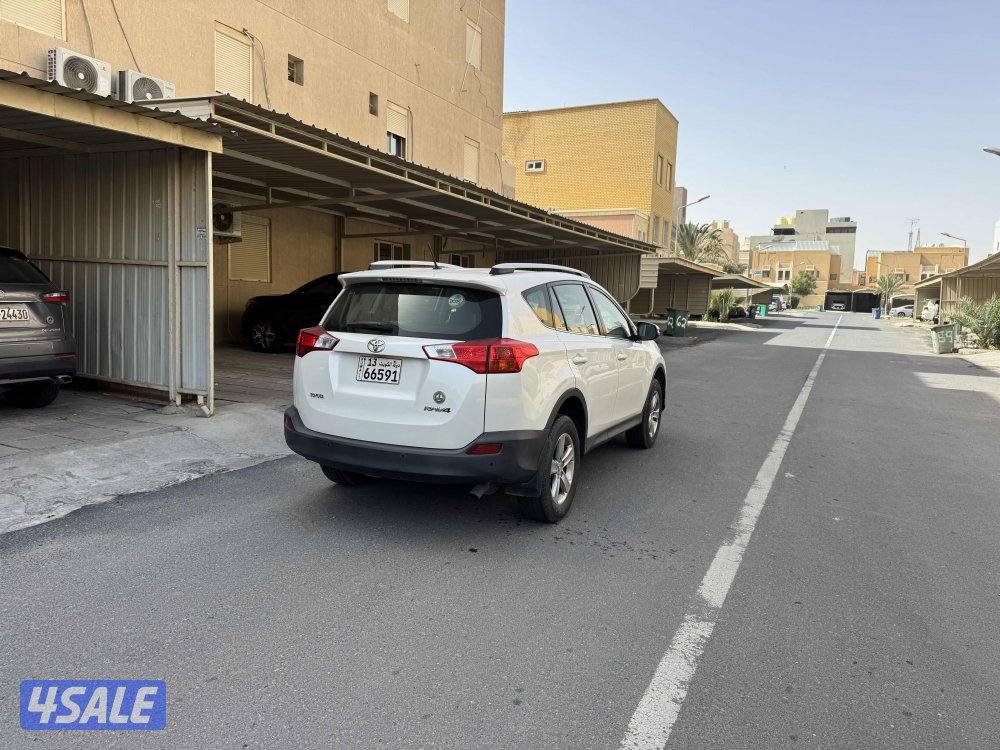 للبيع راف فور ماشي ٣٤ الف المالك الاول شرط الفحص2