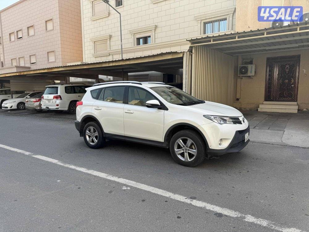 للبيع راف فور ماشي ٣٤ الف المالك الاول شرط الفحص4