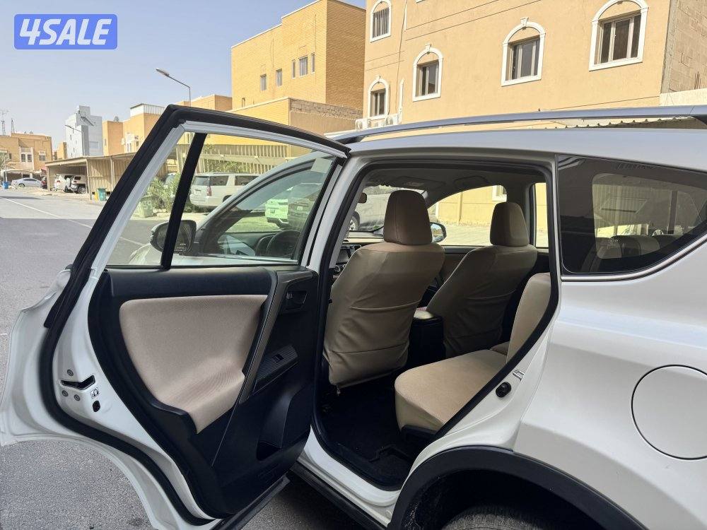 للبيع راف فور ماشي ٣٤ الف المالك الاول شرط الفحص5