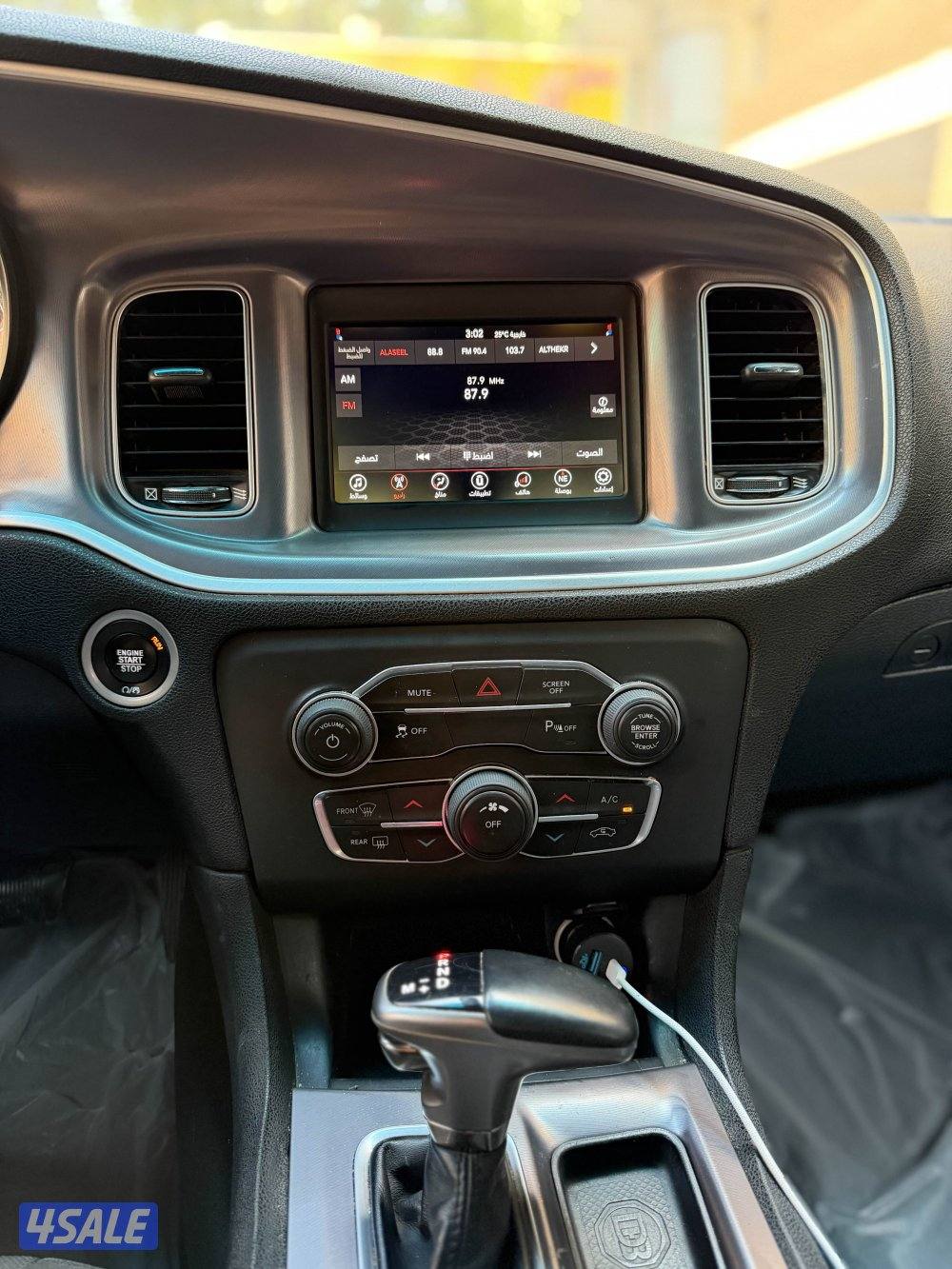 للبيع دوج شارجر9