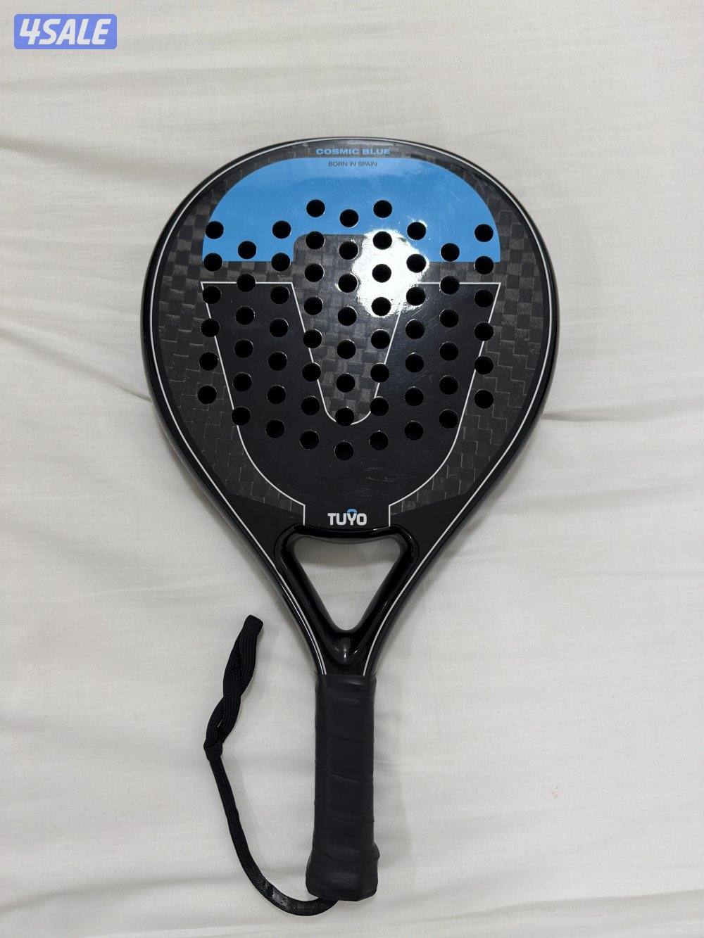 للبيع مضرب بادل استعمال نضيف وجيد بدون ولا طقه1