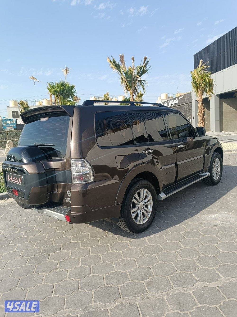 النشاما لبيع وشراء السيارات باجيرو2