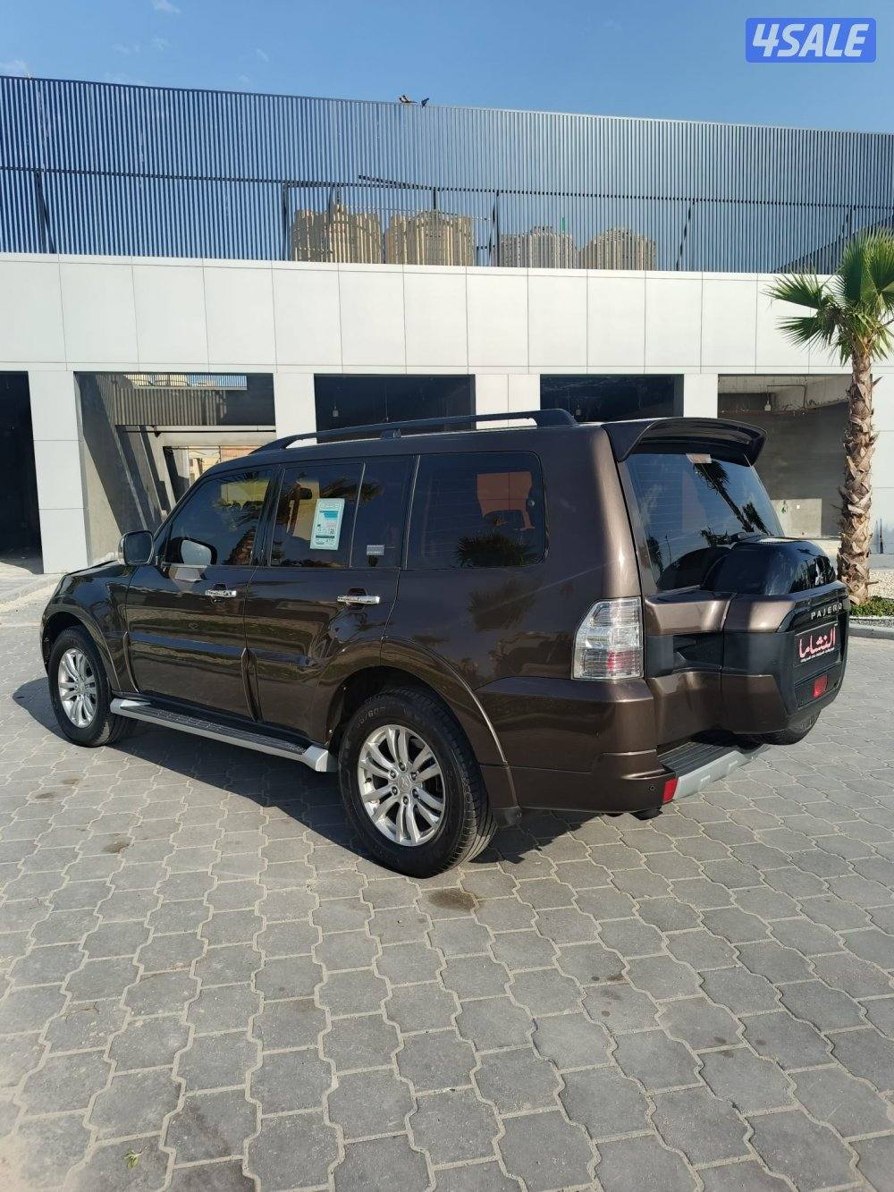 النشاما لبيع وشراء السيارات باجيرو5