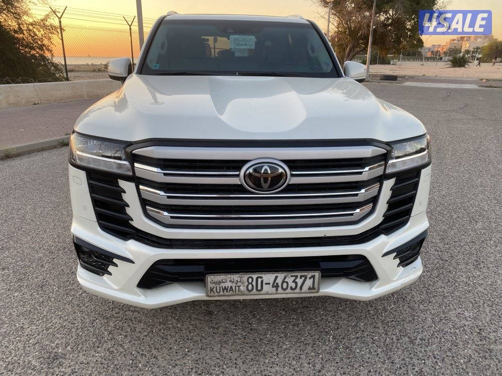 لاند كروزر GXR الساير 2024 TWN TURBO AEROs  المالك الاول شرط الفحص1