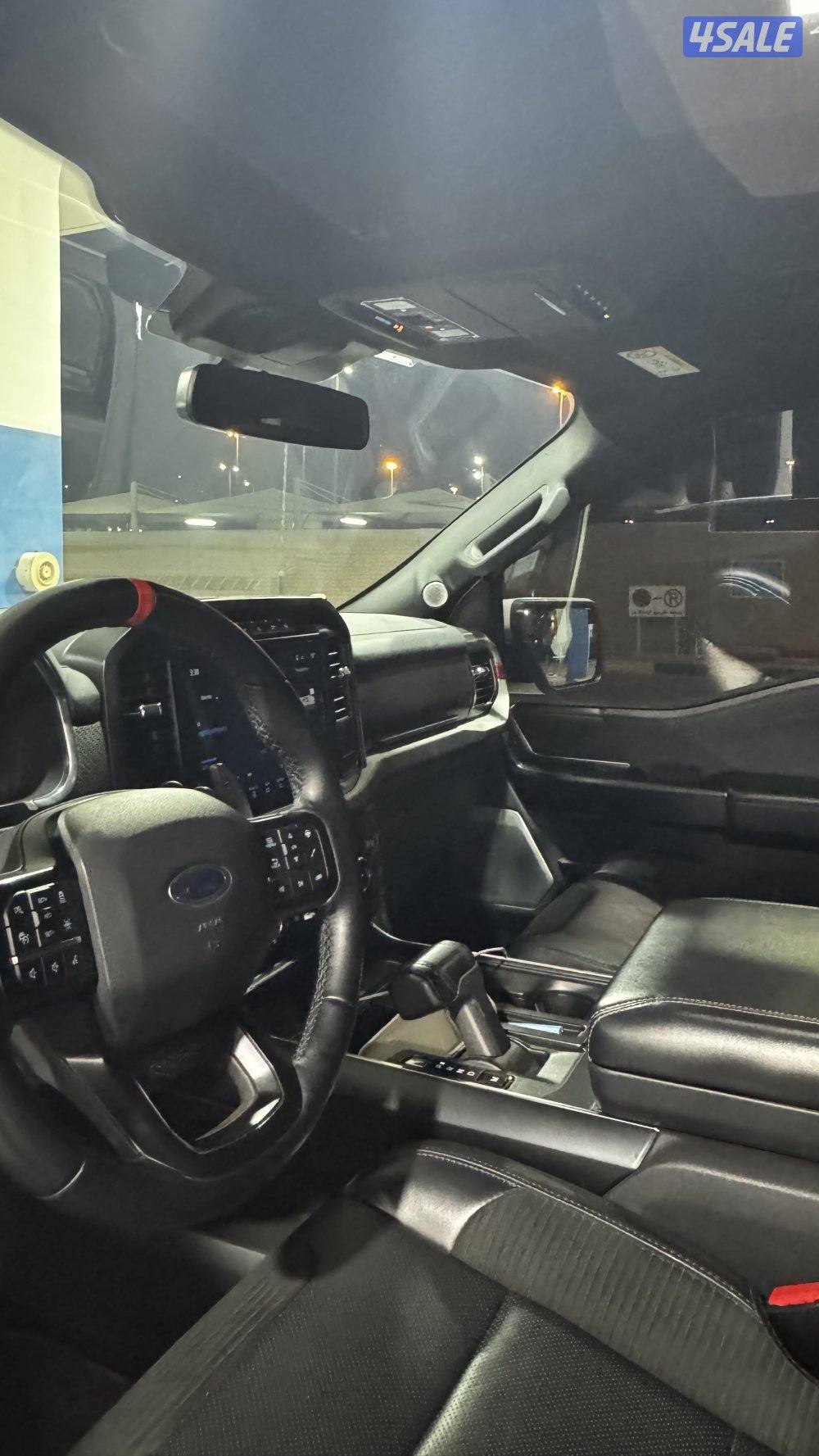 Ford F150 Raptor 354