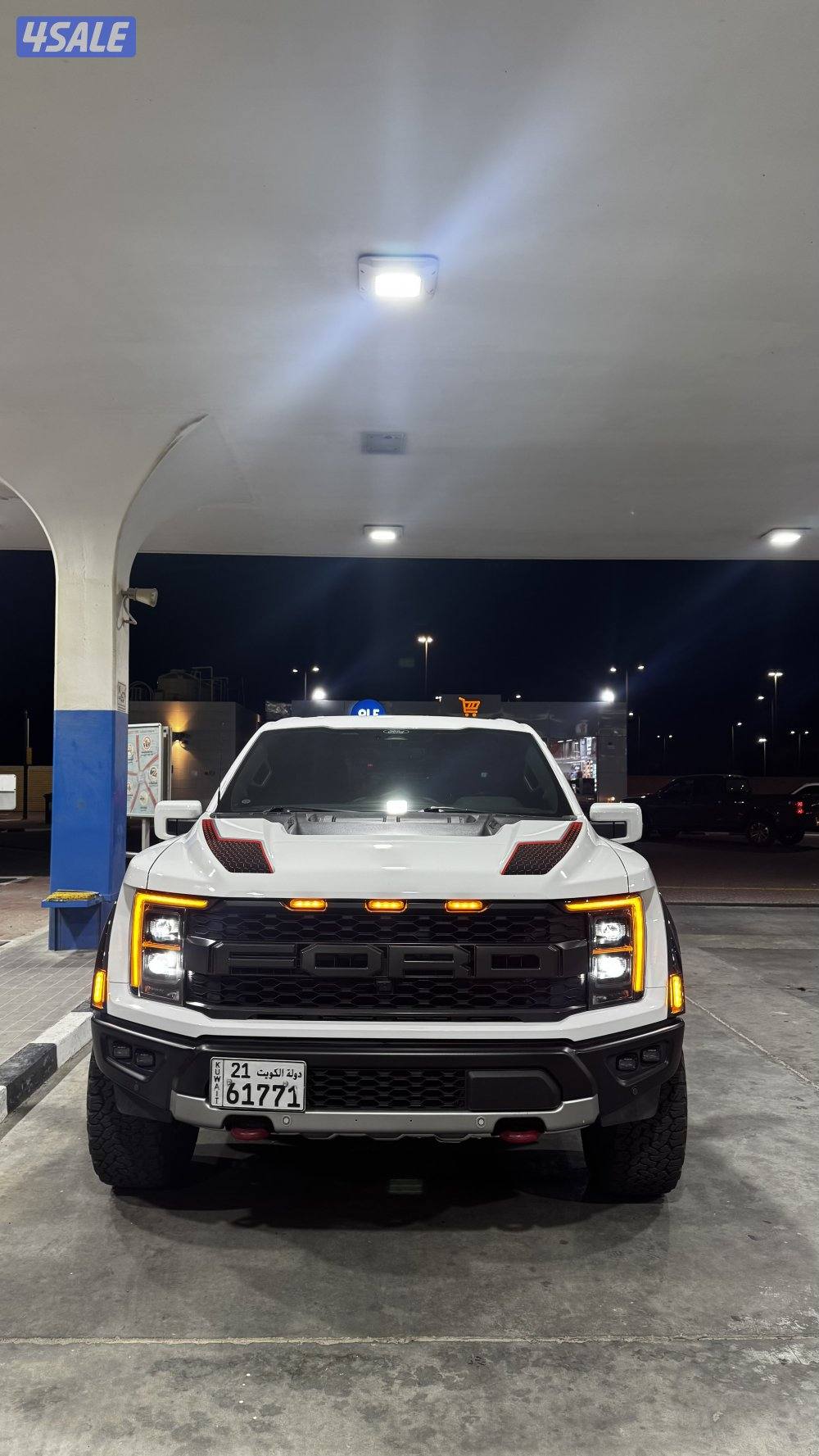 Ford F150 Raptor 350