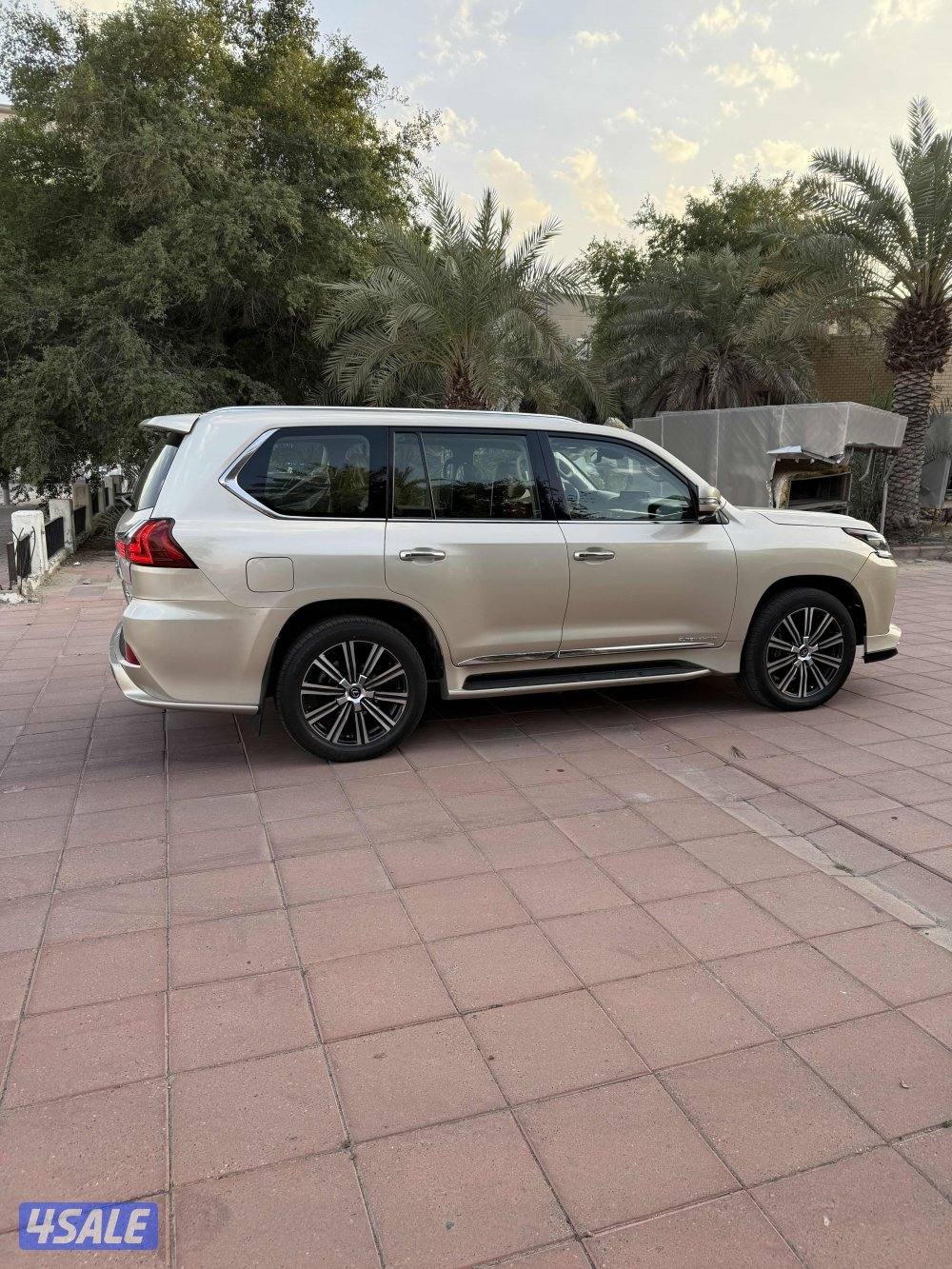 لكزس 2016 الساير صبغ وكاله الدرجة الاولي3