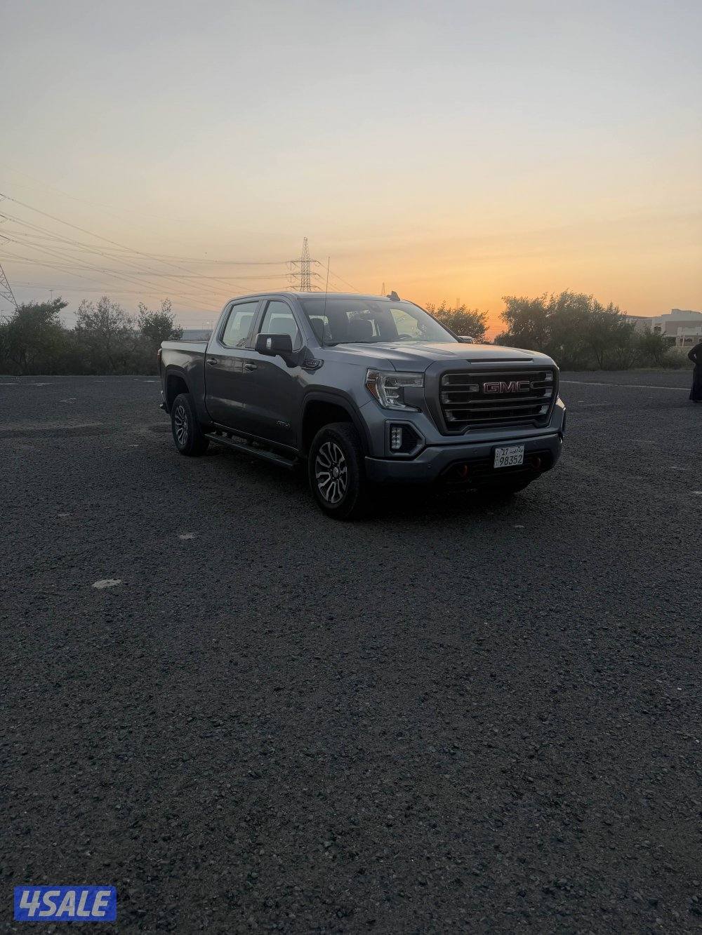 بيعه سريعه AT4 الفل الفل كامل الموصفات فتحه دبل جلد الغانم5