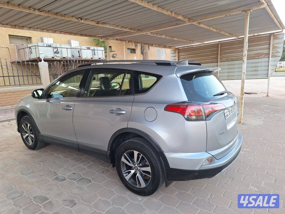 جيب تويوتا راف 20182