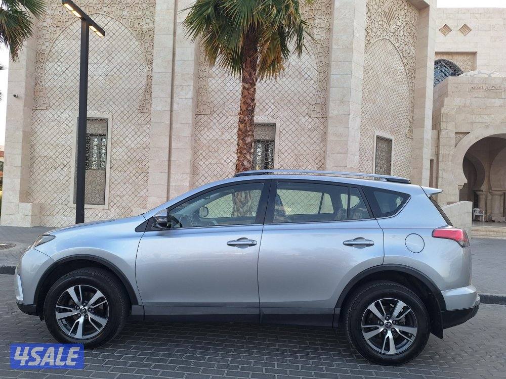 جيب تويوتا راف 20186