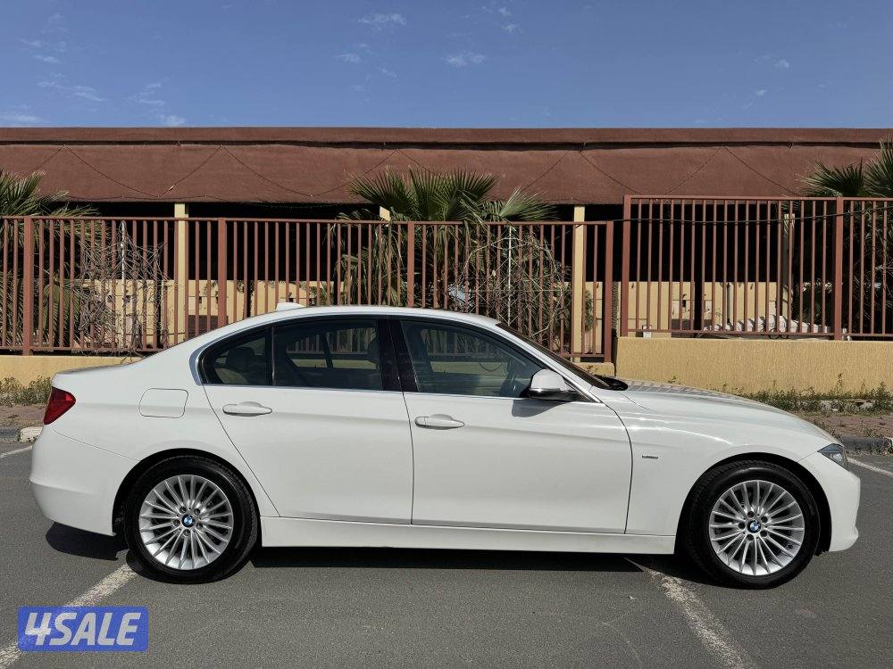 BMW 320i موديل 20151