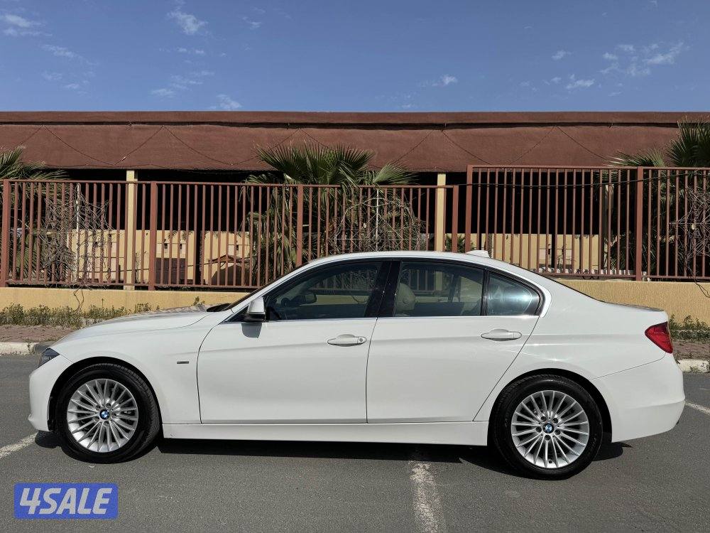 BMW 320i موديل 20154