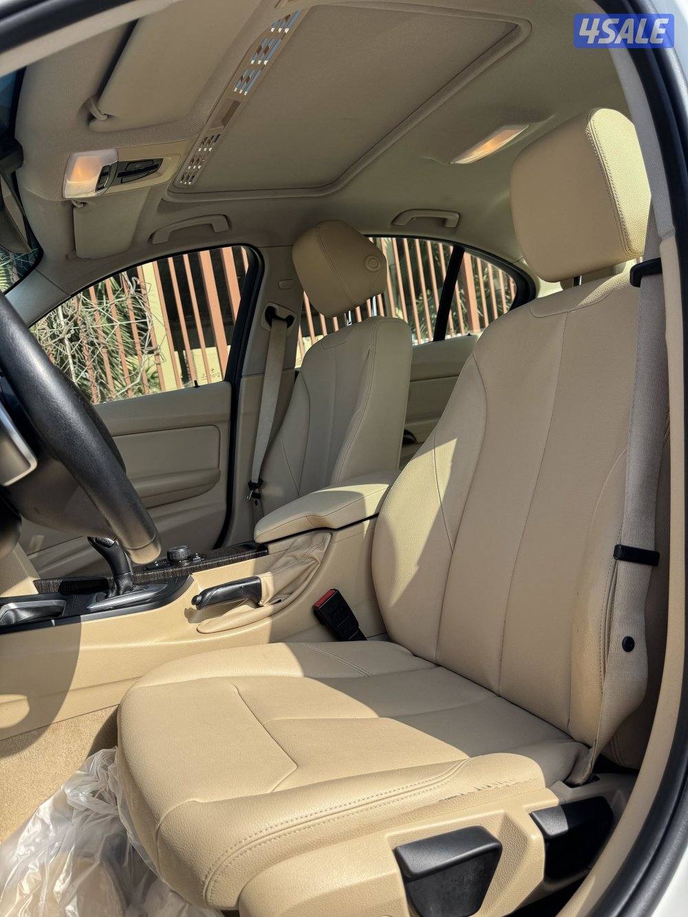 BMW 320i موديل 20157