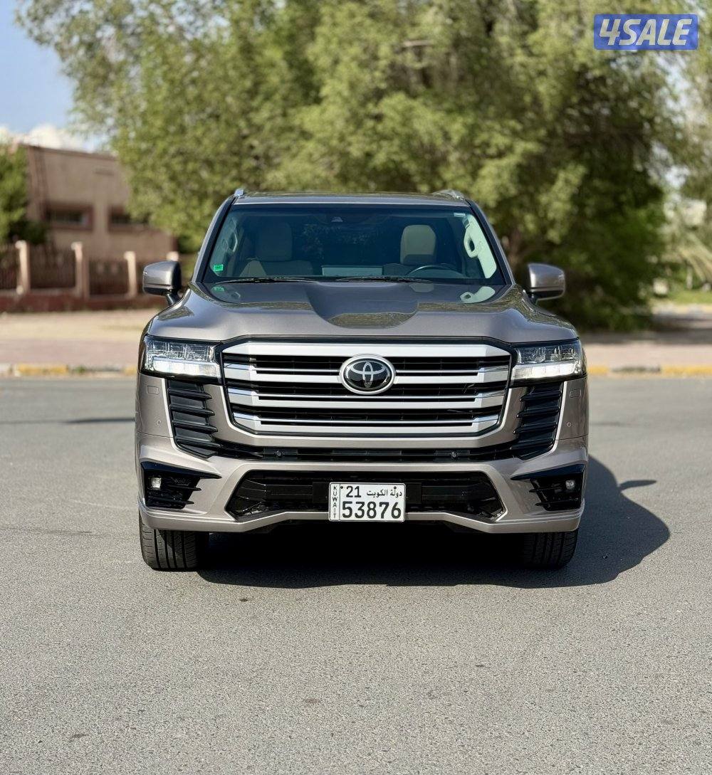 لاندكروزر Aero 20225