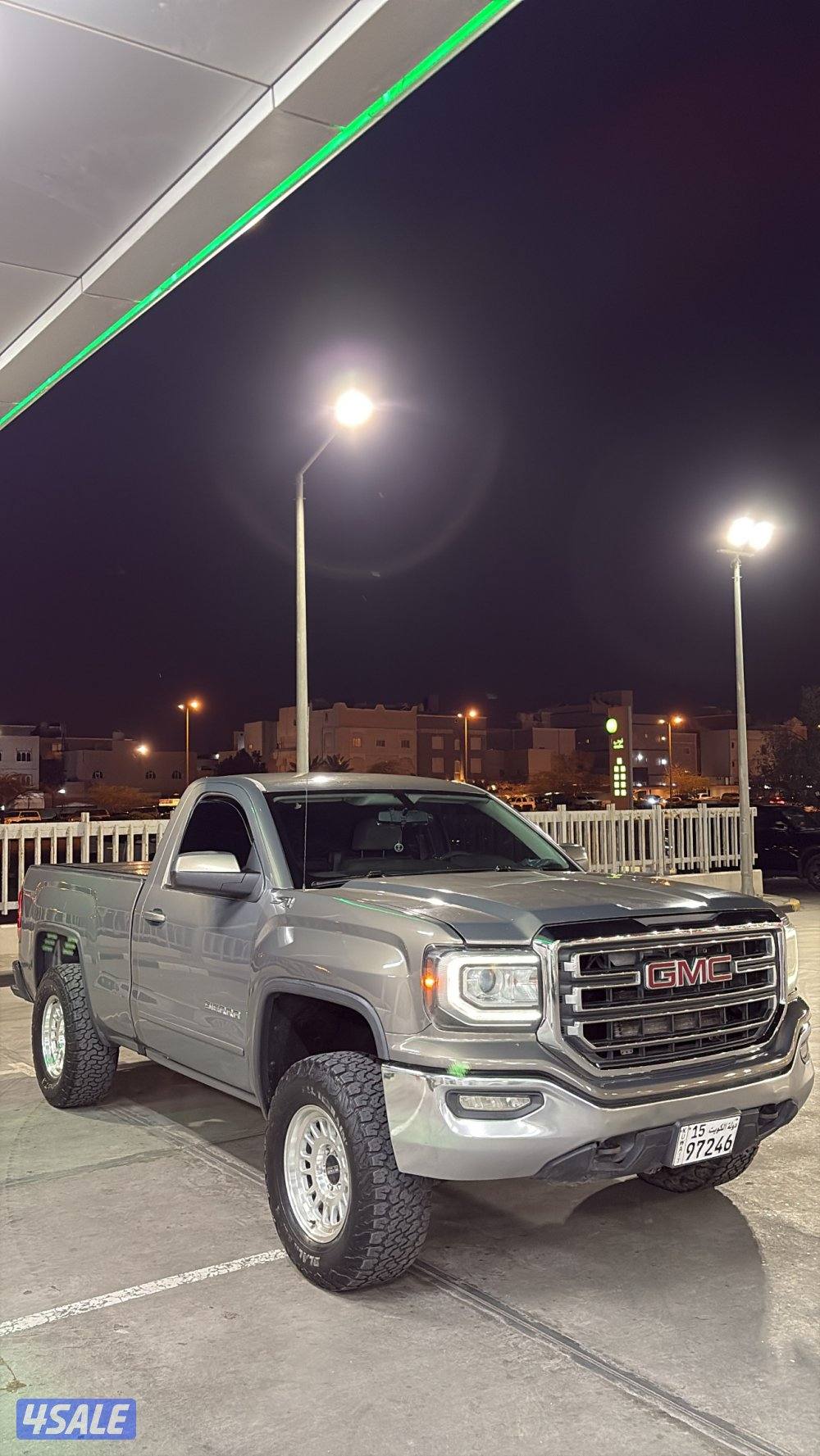 للبيع وانيت سيرا0