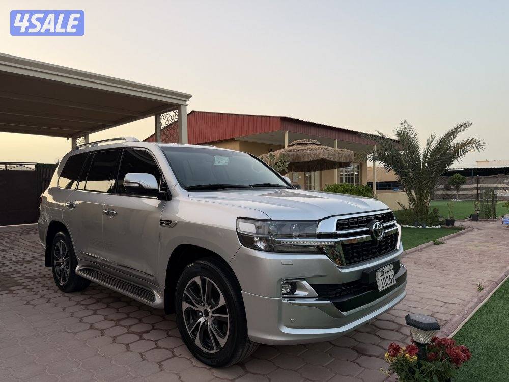 لاند تورنق 2020 الساير نظيف جدا1