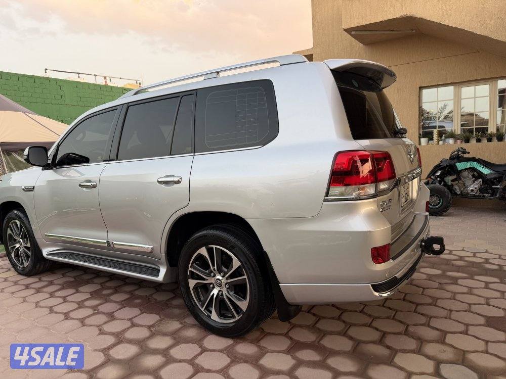 لاند تورنق 2020 الساير نظيف جدا4