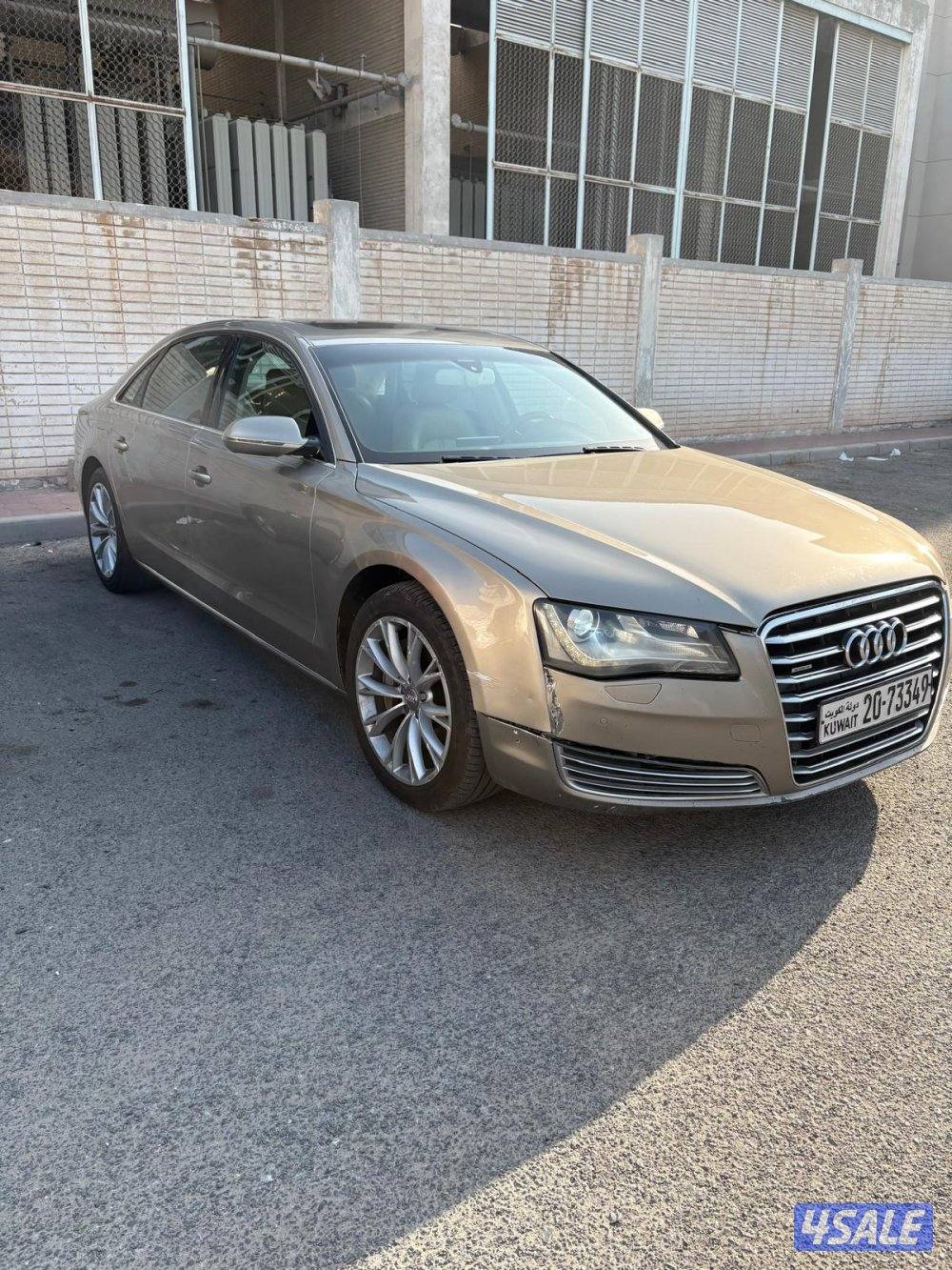 اودي A8 للبيع بحالة ممتازة شرط الفحص كامل المواصفات5