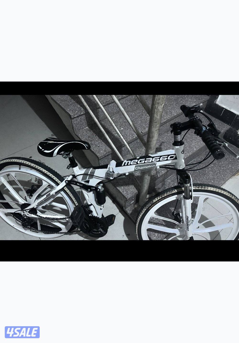 قاري كبير فيه خرابات بسيطه2