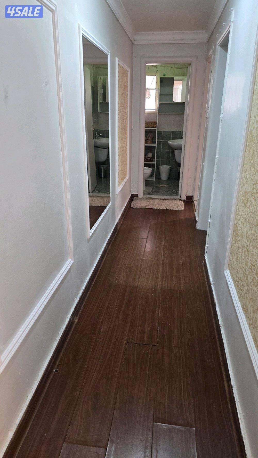 شقه للايجار غرفه وصاله وحمام ومطبخ شامل كل شيء الكهربه والميه والصيانه11