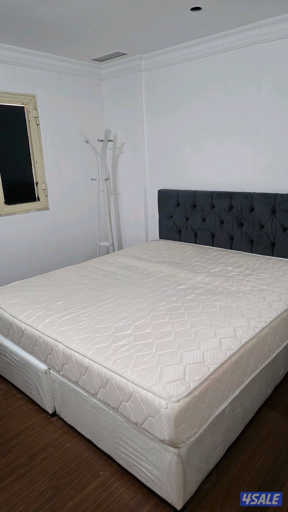 شقه للايجار غرفه وصاله وحمام ومطبخ شامل كل شيء الكهربه والميه والصيانه14