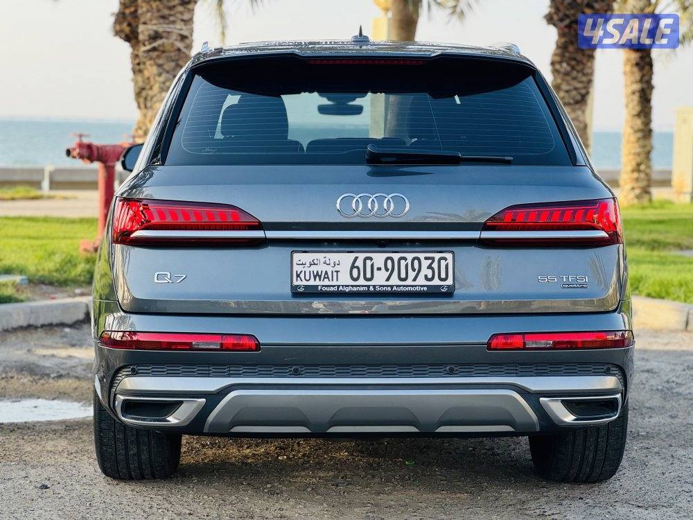 جيب اودي كيو٧ موديل ٢٠٢٢ عداد ٤٣ الف الغانم3