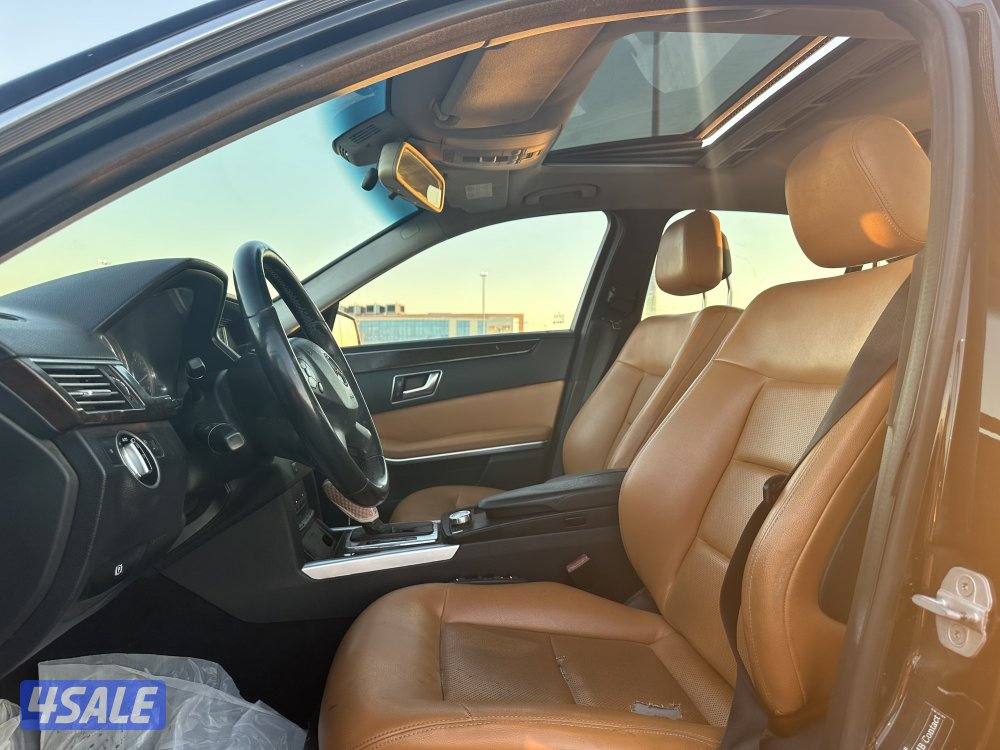 للبيع مرسيدس E200موديل20134