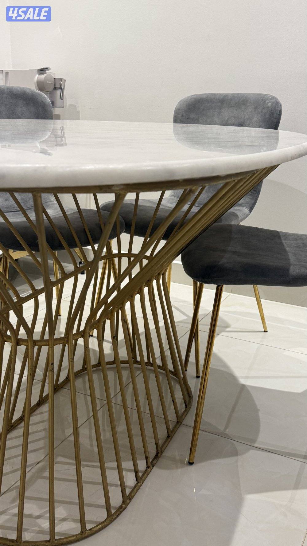 طاولة رخام2