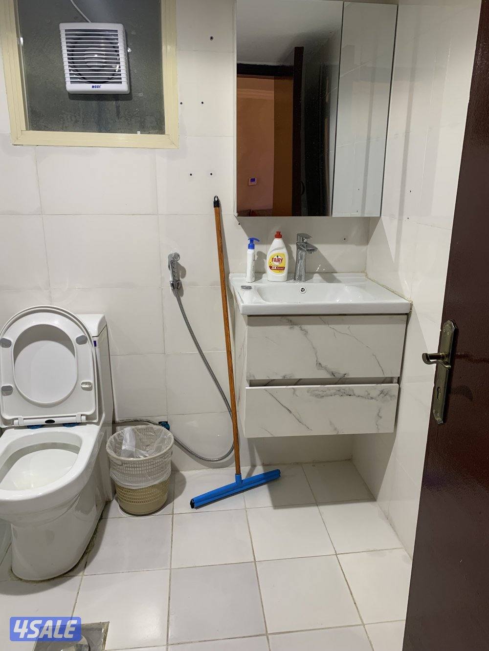 شقق للايجار خلو وفاضي غرفة وصالة ومطبخ وحمام تشطيب سوبر لوكس9