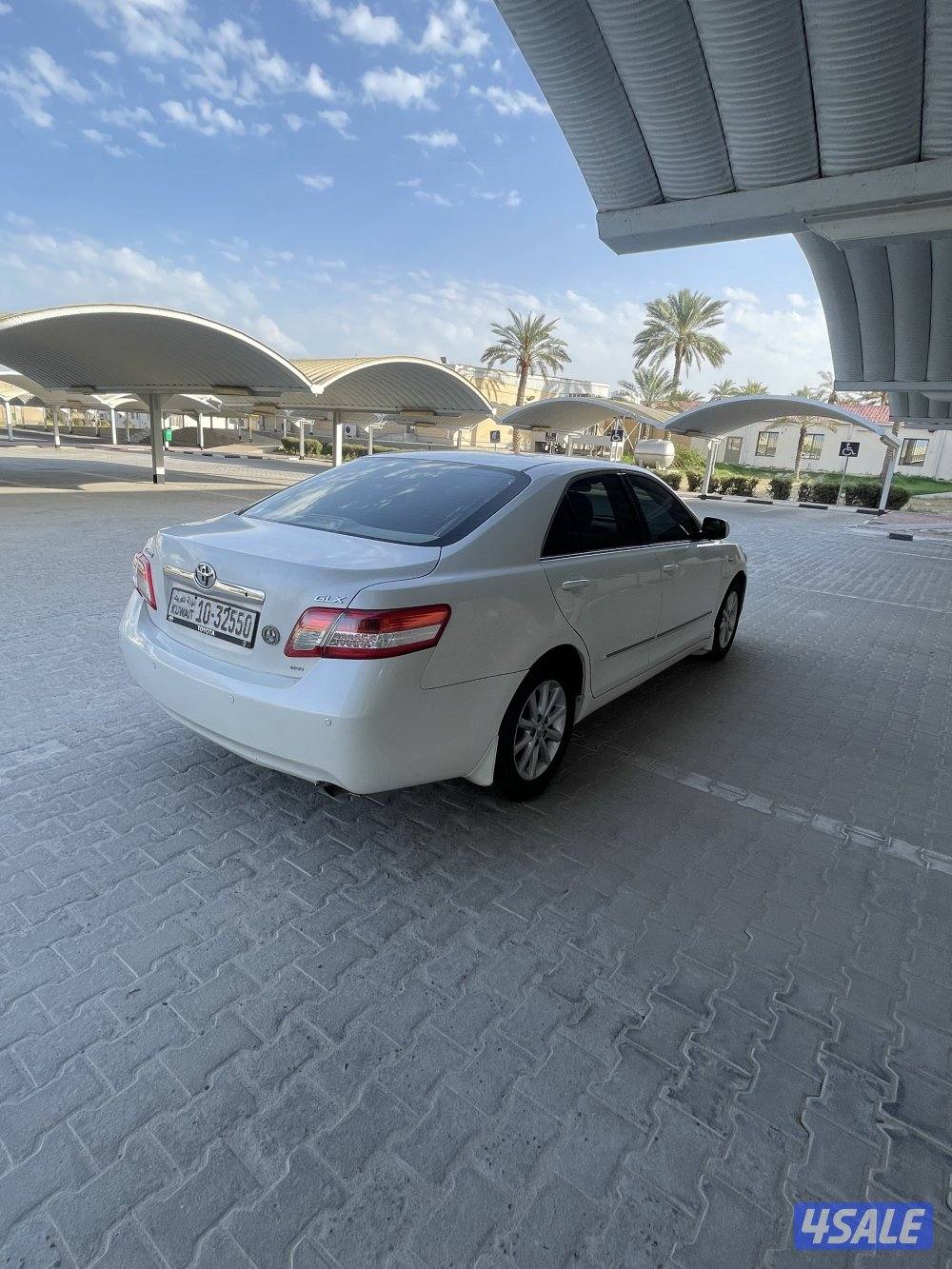 للبيع كامري 20116