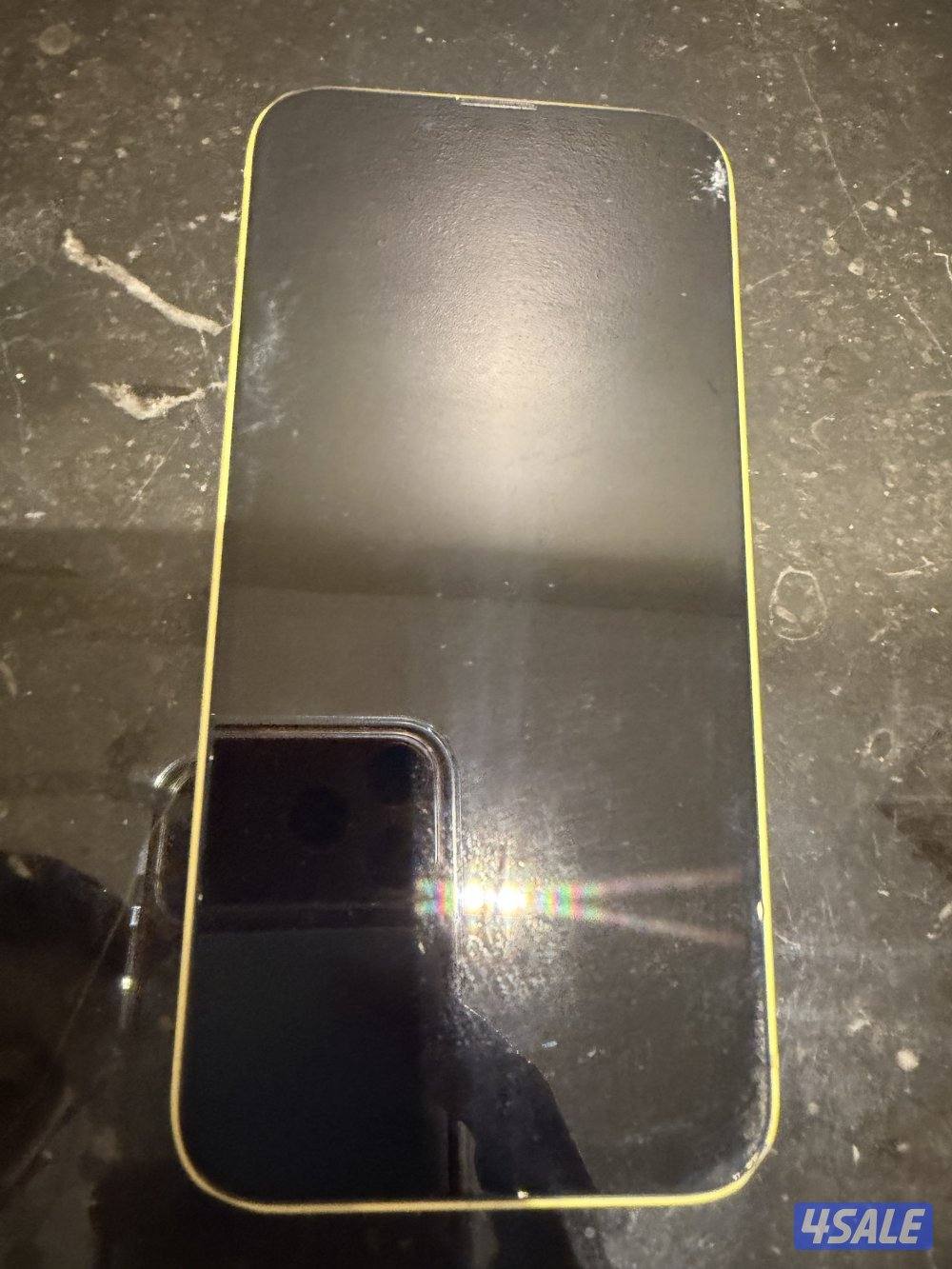للبيع ايفون 14 العادي لون اصفر2