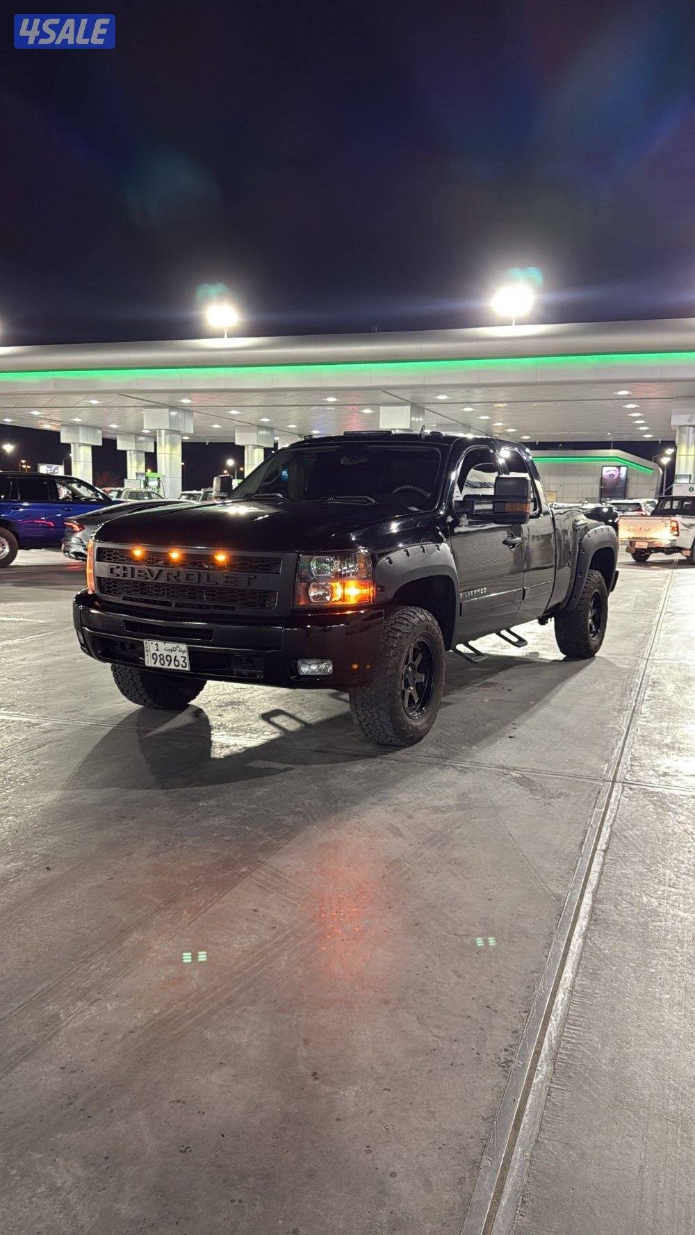 سلفرادو ٢٠٠٨ كبينه ونص دبل قير شرط فحص تشغيل عن بعد عليه اضافات0