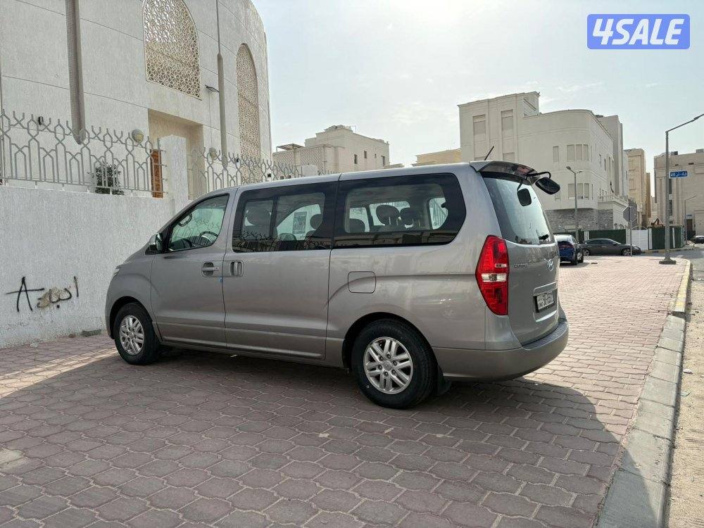 ♿️ فان هيونداي H1 لكبار السن ماشي ٩ الاف فقط1