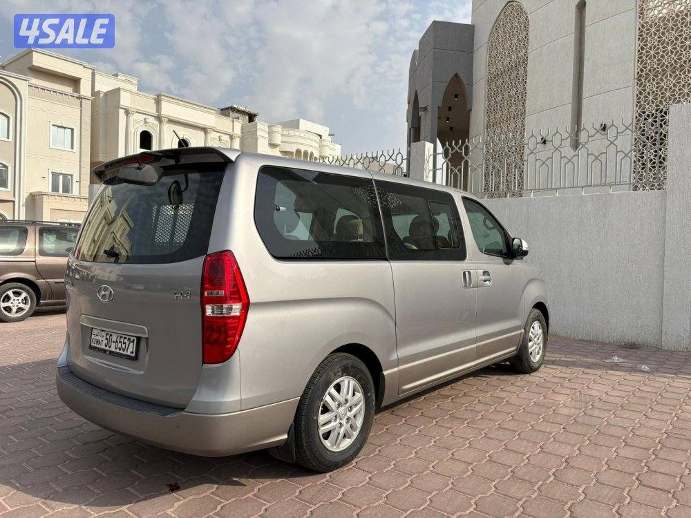 ♿️ فان هيونداي H1 لكبار السن ماشي ٩ الاف فقط5