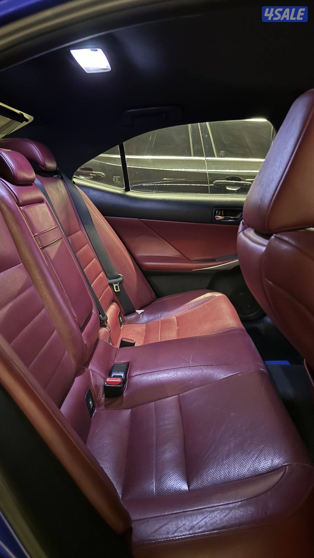 للبيع لكزس IS 350 F-sport 2015 وارد الساير7