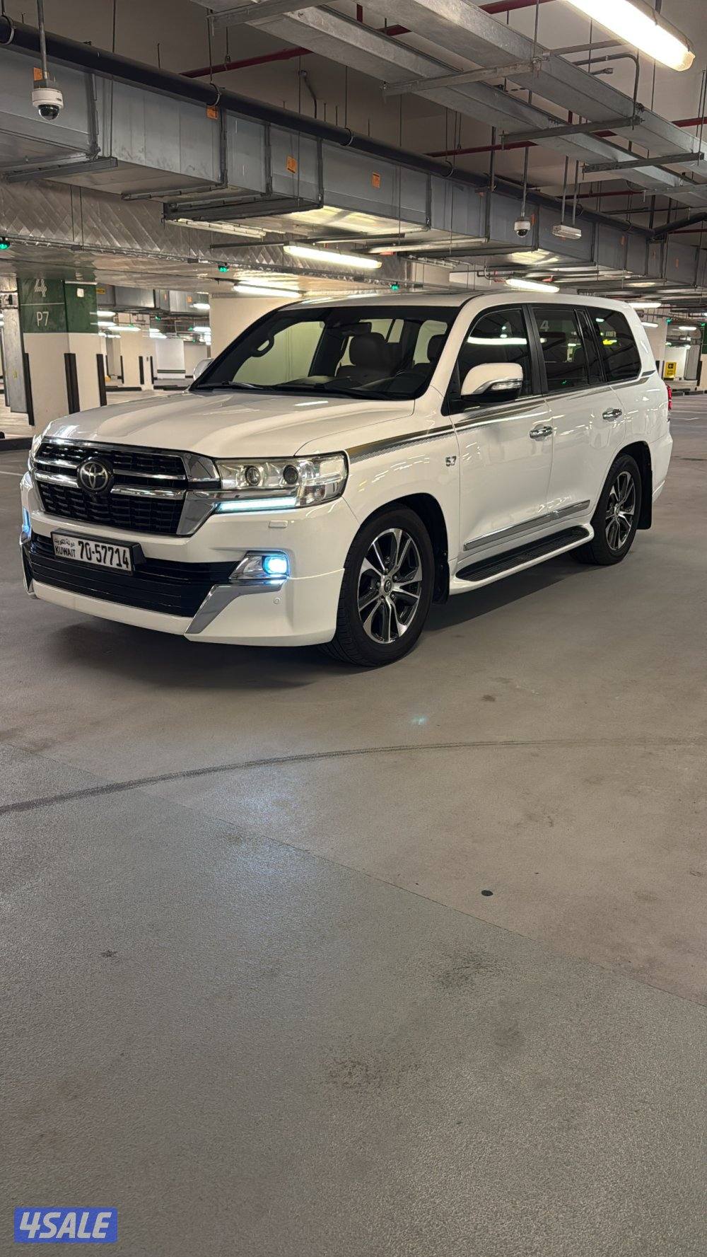 للبيع لاندكروزر vx.s1