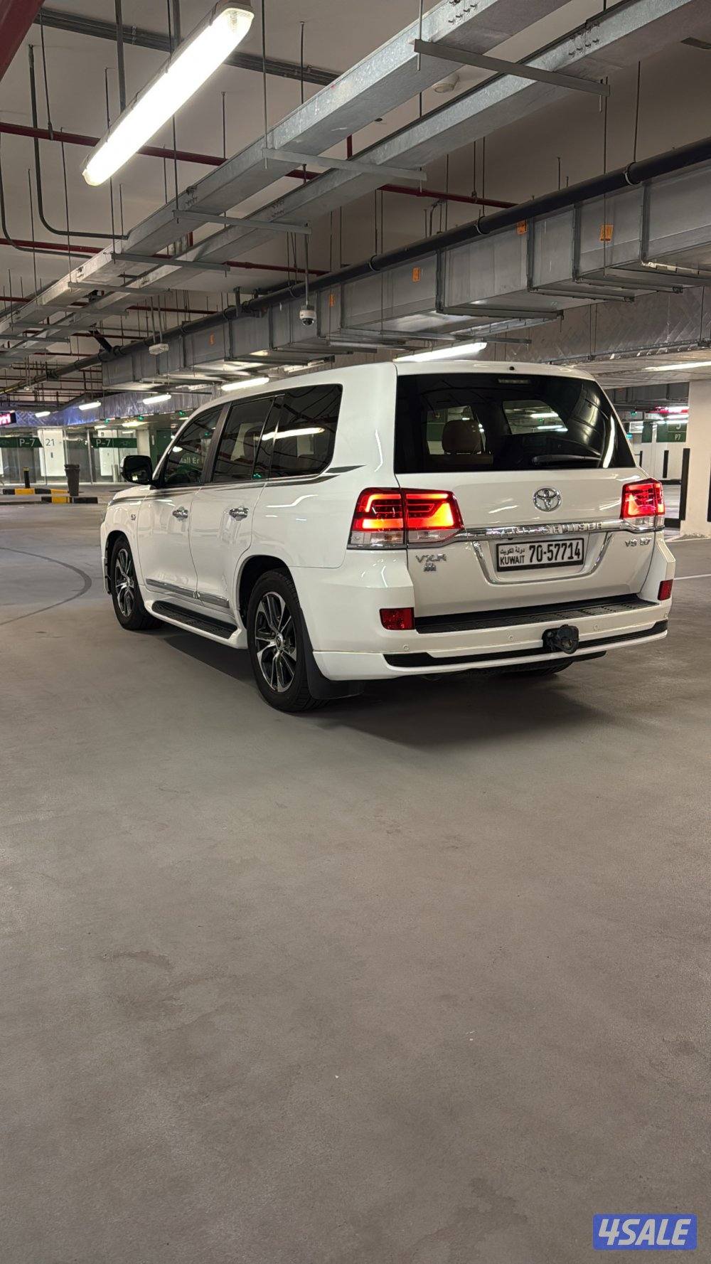 للبيع لاندكروزر vx.s3