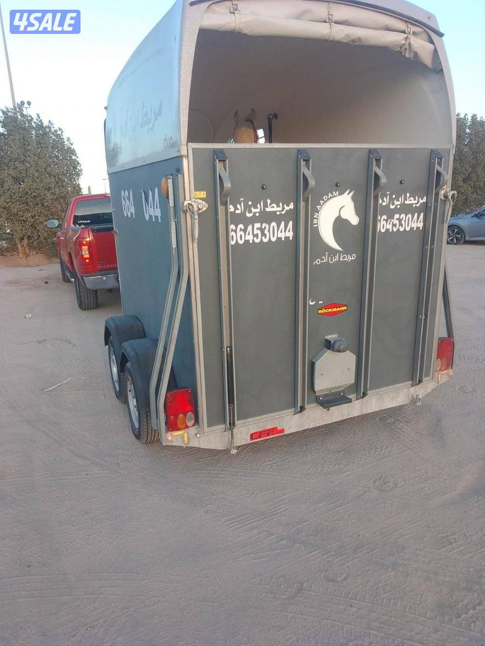 نقل خيل لاي مكان بالكويت - سيارة نقل خاصة بالخيل0