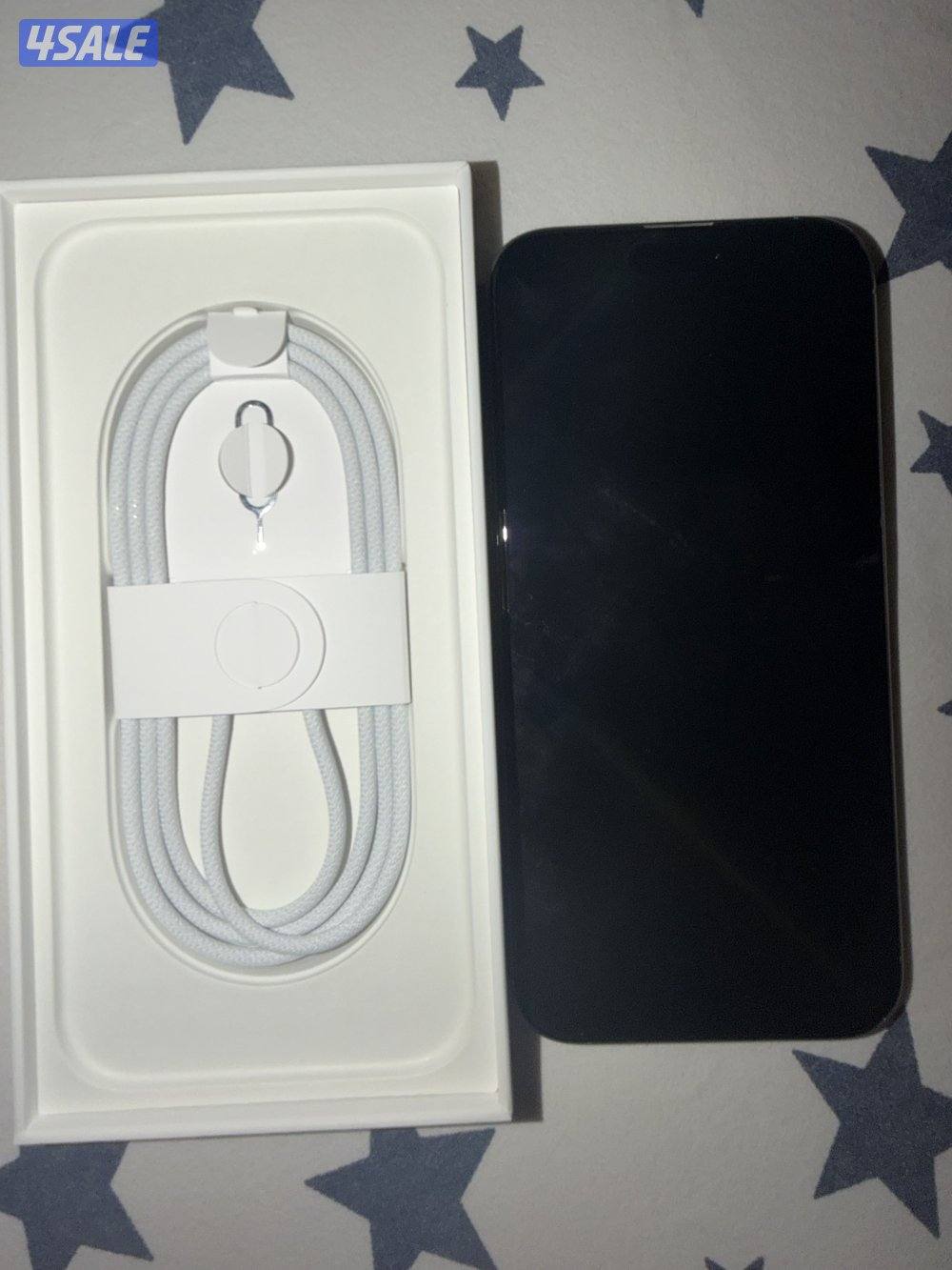 Iphone 16 pro max 1 Terra  , battery 93%0